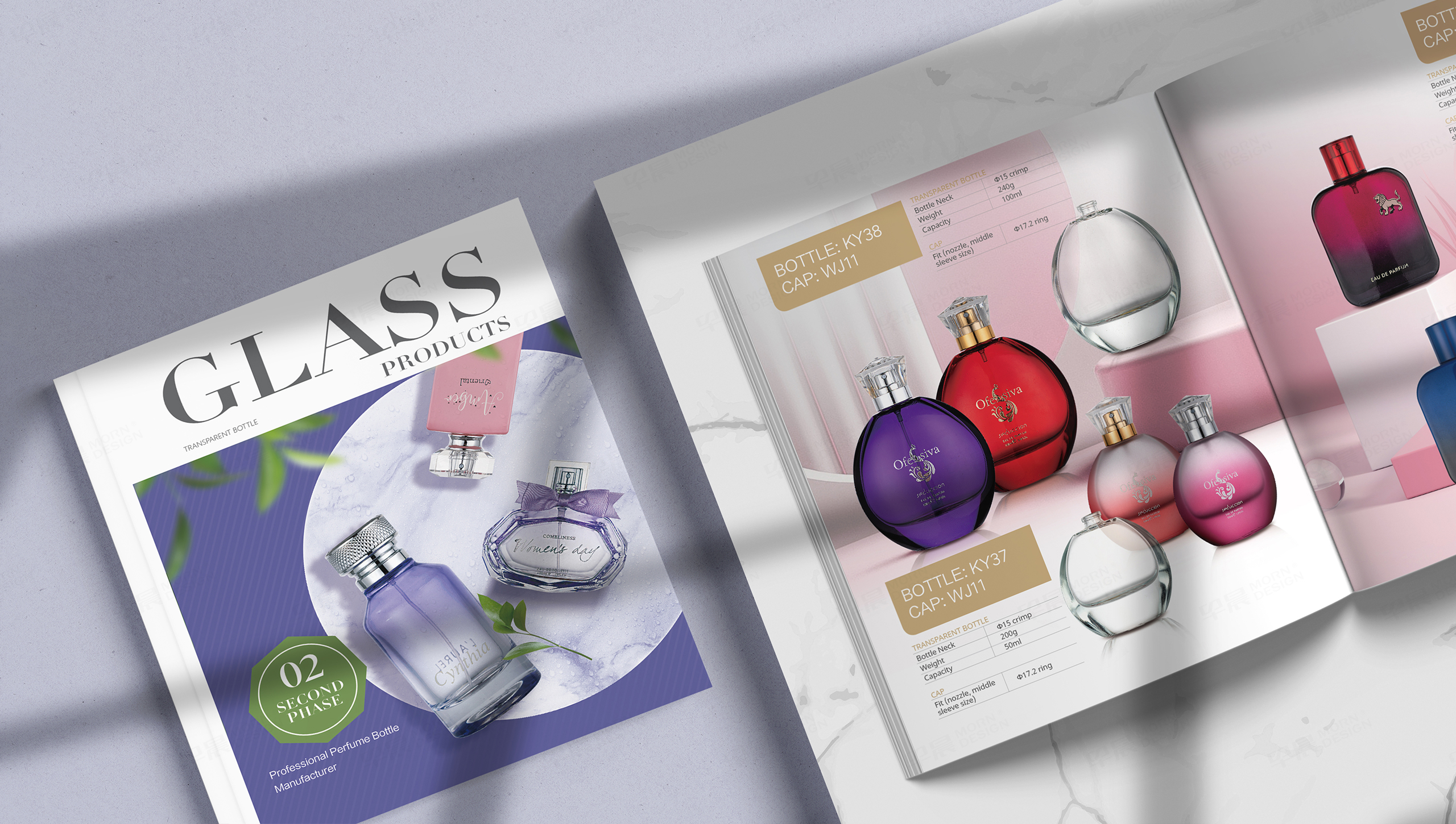 【國超玻璃瓶產(chǎn)品畫冊設(shè)計】國超玻璃瓶系列產(chǎn)品冊一直在拍攝、設(shè)計中......在疫情期間，以每個月一期的速度，快遞給海外客戶。為什么不發(fā)PDF電子樣本呢？我們的策劃還和伴手禮一起快遞給海外客戶，非常具有儀式感，讓客戶記住我們。這里，整個產(chǎn)品冊主要工作時間是效果圖片的后期，仔細(xì)看我們展示的圖片。早晨設(shè)計是高端企業(yè)產(chǎn)品宣傳畫冊設(shè)計和印刷制作的專業(yè)公司。免費為企業(yè)提供樣本設(shè)計咨詢。