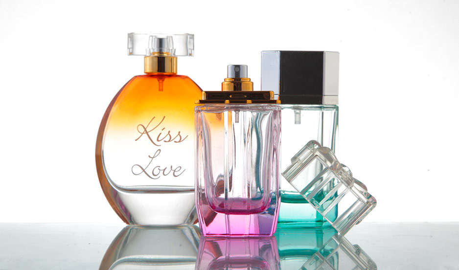 香水玻璃瓶拍攝,張家港,江陰,太倉,昆山,常熟,靖江,南通,蘇州,玻璃瓶產品攝影,拍攝