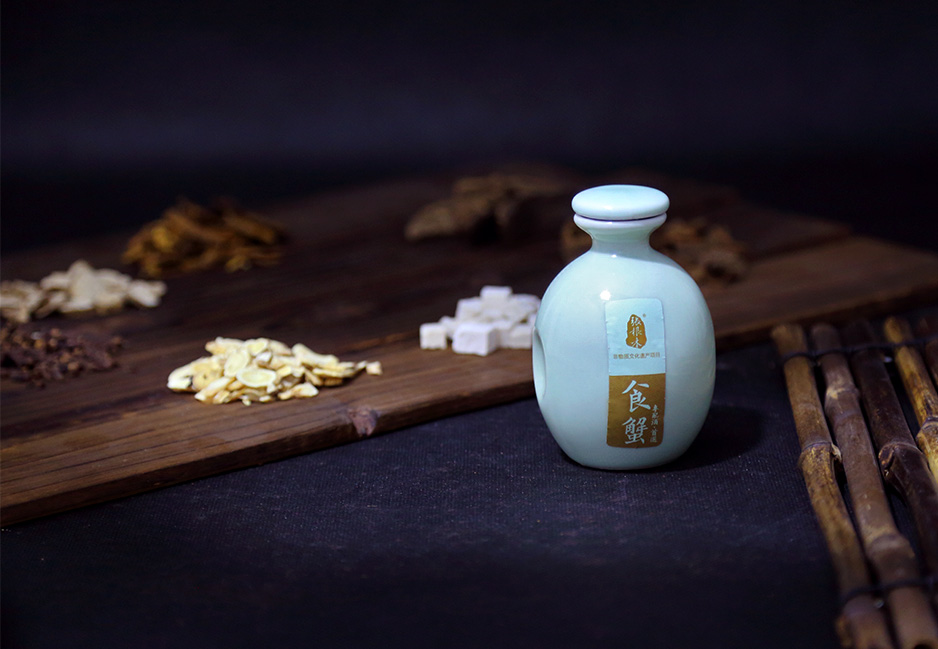 張根木蛇酒產(chǎn)品攝影★早晨攝影★太倉,昆山,張家港,江陰,常熟,靖江,專業(yè)的產(chǎn)品攝影和拍攝公司